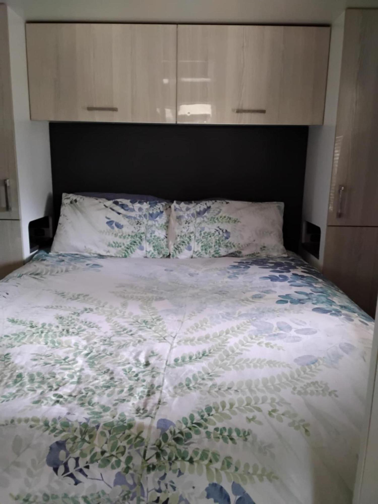 Litchfield Tropical Stay Batchelor Exteriör bild